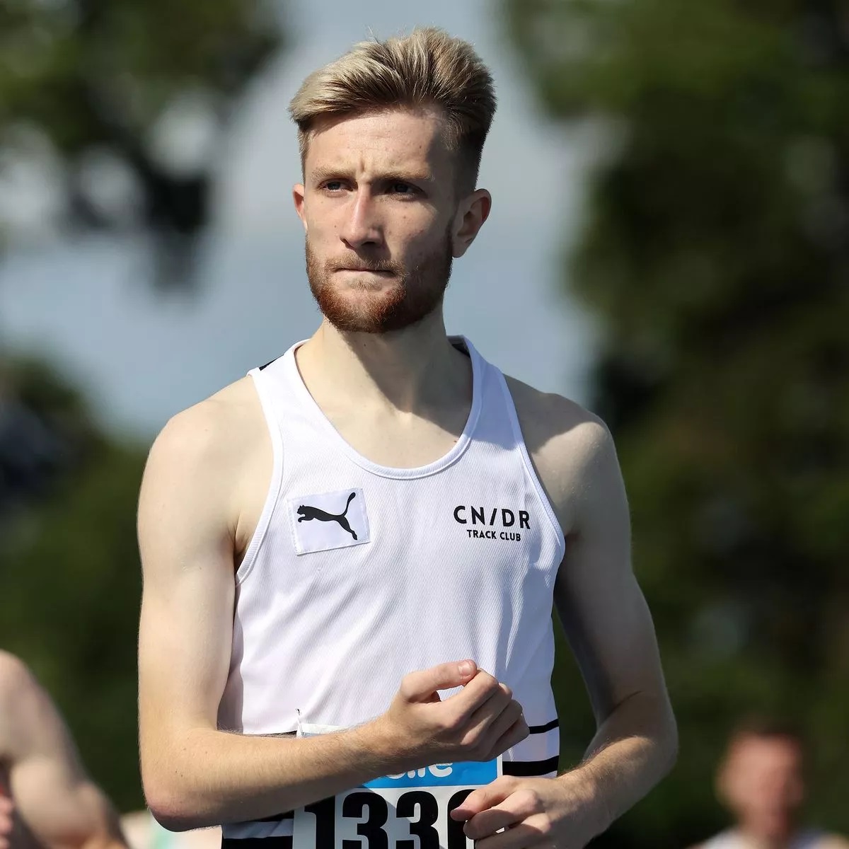 Griggs Sets New 3000m Records