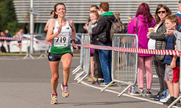 Fionnuala Ross Competes Against the Best at the World Athletics Road Running Championships